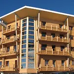 Hotel Les Balcons De Recoin - 3*