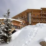 Les Balcons De Recoin - Hotel