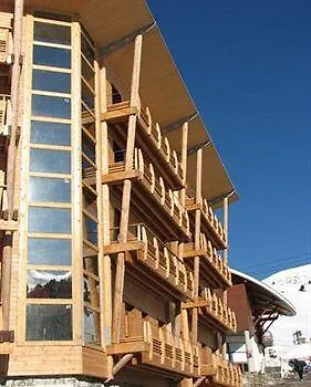 호텔 Les Balcons De Recoin - 3*