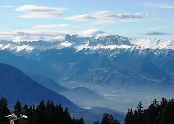 Hotel Les Balcons De Recoin - 3*