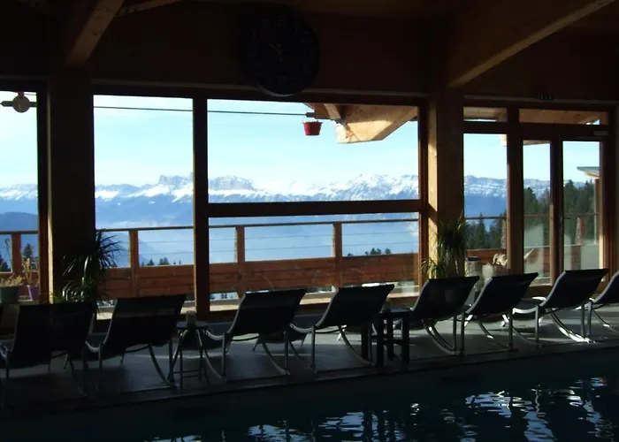Les Balcons De Recoin - Hotel Chamrousse